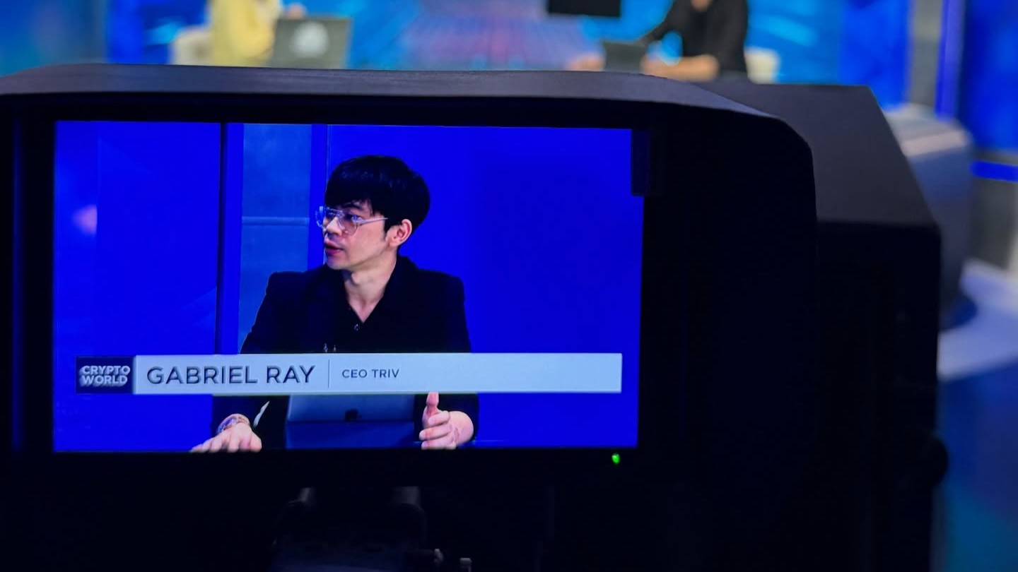 Gabriel Rey Saat Diwawancara