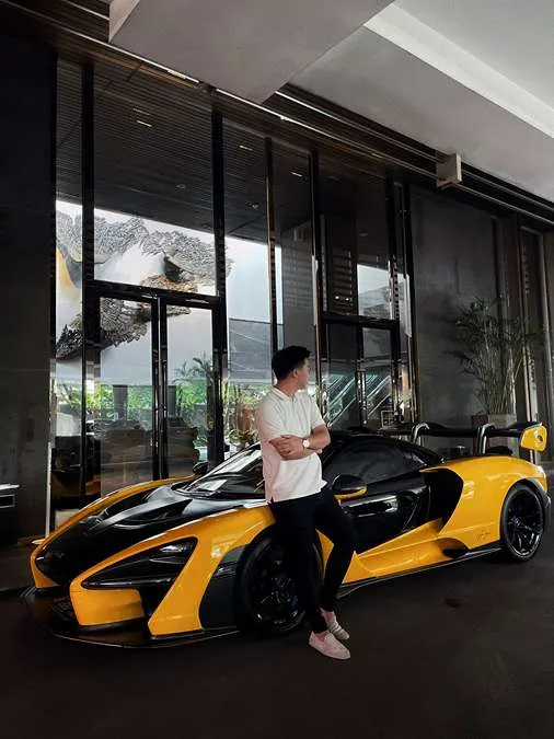 McLaren Senna Timothy Ronald